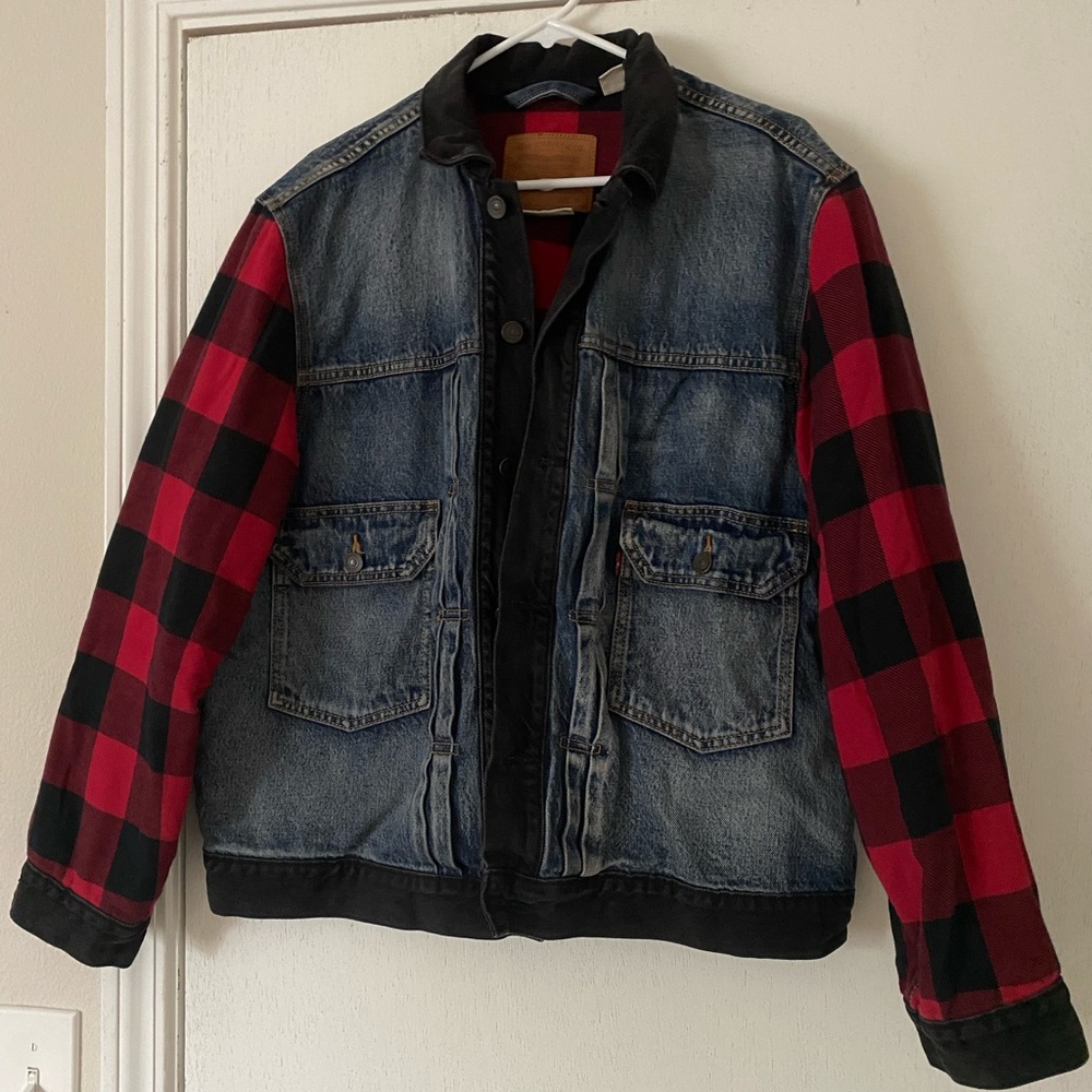 LEVI’S // jacket